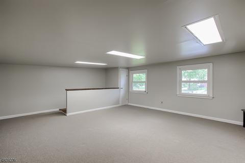 45 Windsor Dr, Montville Twp., NJ 07058 photo 16