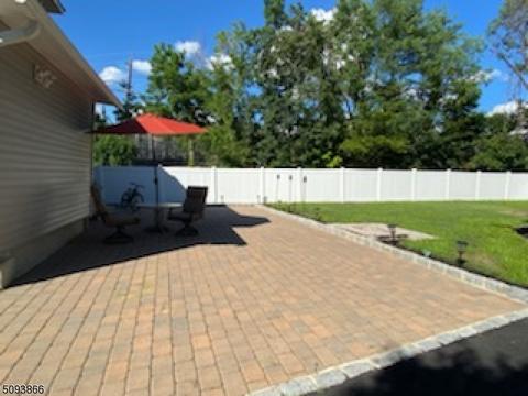620 Fairfield Rd, Wayne, NJ 07470 photo 2