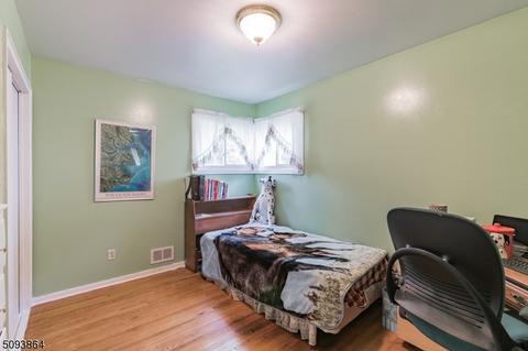 801 Loretta Ter, Plainfield, NJ 07062 photo 10
