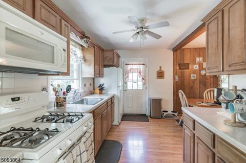 801 Loretta Ter, Plainfield, NJ 07062 photo 5