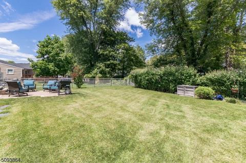 801 Loretta Ter, Plainfield, NJ 07062 photo 13