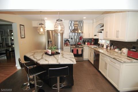 420 Timber Dr, Berkeley Heights, NJ 07922 photo 10