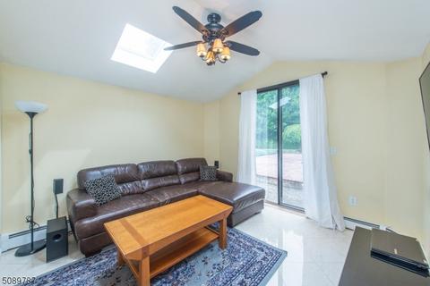 36 Crescent Rd, Montville Twp., NJ 07058 photo 4