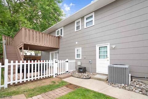 22 Nelson St, Middlesex, NJ 08846 photo 7