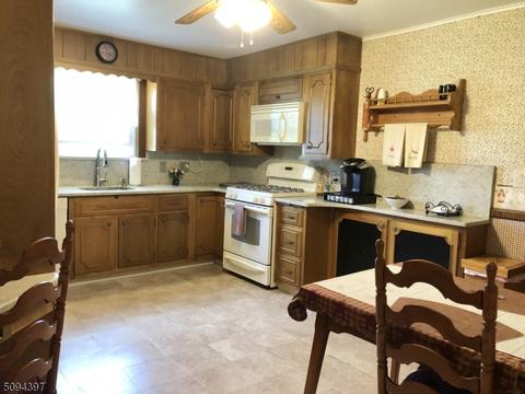 3 Wendt Ln, Wayne, NJ 07470 photo 7