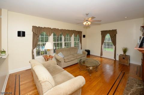 28 Split Rock Rd, North Haledon, NJ 07508 photo 10