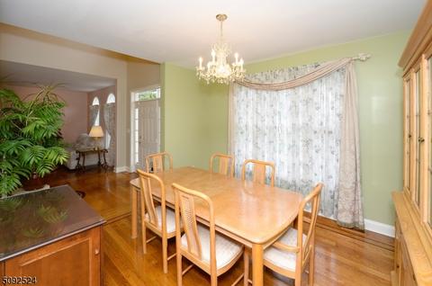28 Split Rock Rd, North Haledon, NJ 07508 photo 5