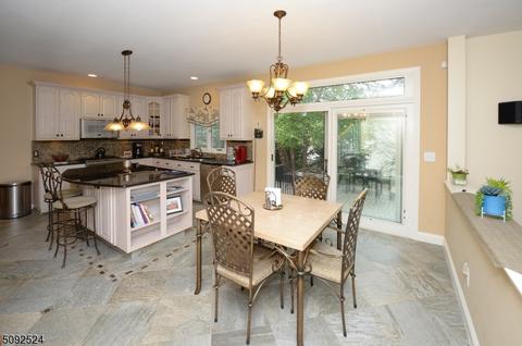 28 Split Rock Rd, North Haledon, NJ 07508 photo 6