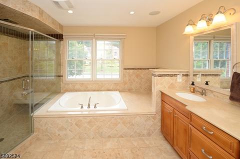 28 Split Rock Rd, North Haledon, NJ 07508 photo 16