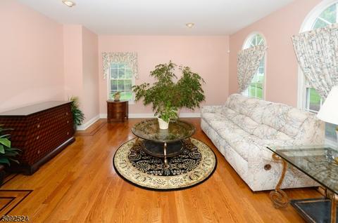 28 Split Rock Rd, North Haledon, NJ 07508 photo 4