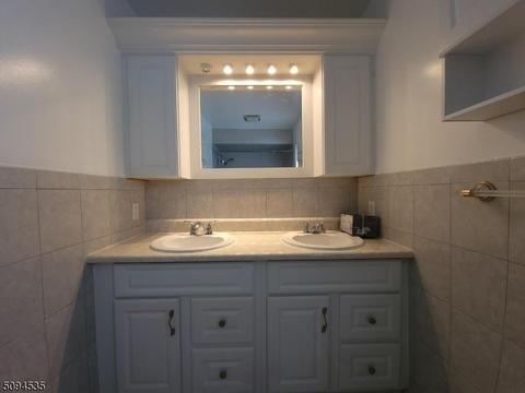 121 Wallington Ave, Wallington, NJ 07057 photo 1