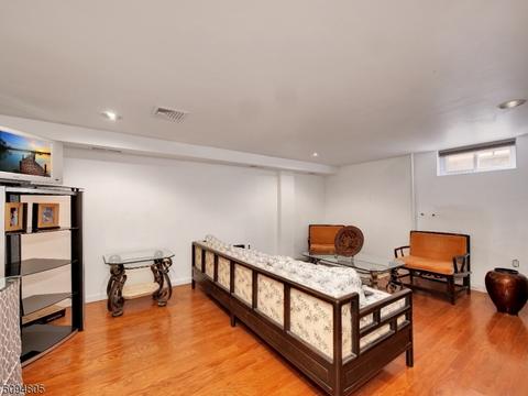 29 Pikeview Ter, Secaucus, NJ 07094 photo 19