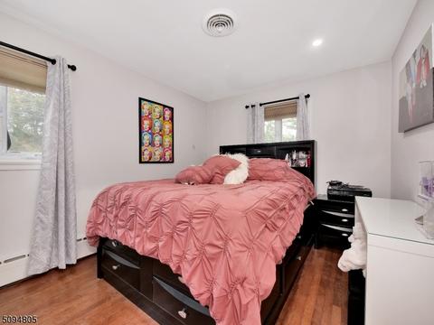 29 Pikeview Ter, Secaucus, NJ 07094 photo 13