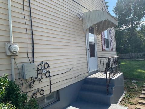 518 Terrill Rd, Plainfield, NJ 07062 photo 4