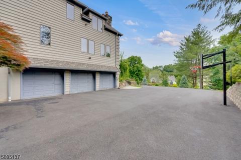 8 Shadow Ridge Run, Wayne, NJ 07470 photo 48