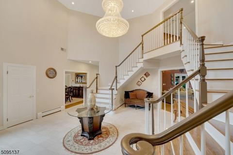 8 Shadow Ridge Run, Wayne, NJ 07470 photo 6