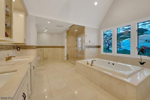 8 Shadow Ridge Run, Wayne, NJ 07470 photo 33