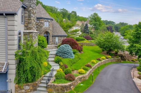 8 Shadow Ridge Run, Wayne, NJ 07470 photo 4