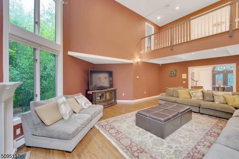 8 Shadow Ridge Run, Wayne, NJ 07470 photo 15