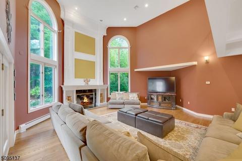 8 Shadow Ridge Run, Wayne, NJ 07470 photo 14