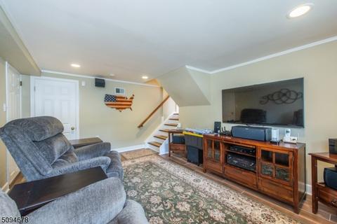 45 Taylor St, Dover, NJ 07801 photo 8