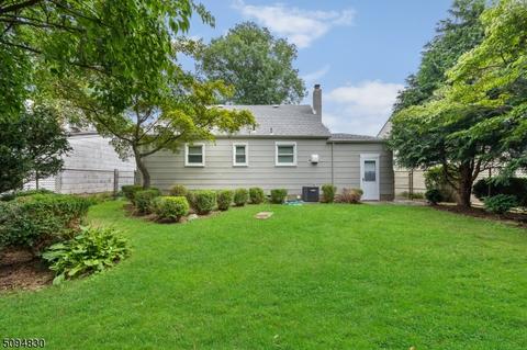 1425 Edwin Pl, Plainfield, NJ 07062 photo 11