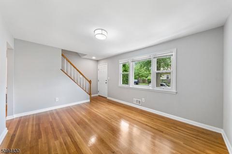 1425 Edwin Pl, Plainfield, NJ 07062 photo 2