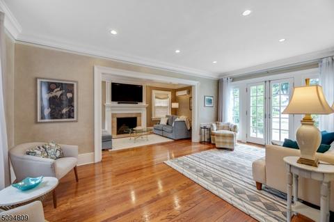 112 Summit Ave, Montclair, NJ 07043 photo 4