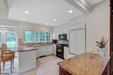 112 Summit Ave, Montclair, NJ 07043 photo 10