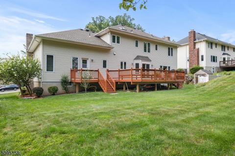 19 Meadow Bluff Rd, Morris Plains, NJ 07950 photo 22