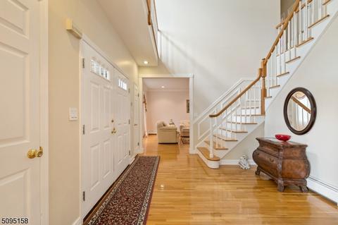 19 Meadow Bluff Rd, Morris Plains, NJ 07950 photo 6