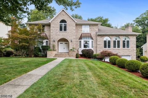 19 Meadow Bluff Rd, Morris Plains, NJ 07950 photo 1