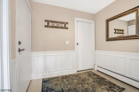 83 Hagerman Ct, Bridgewater, NJ 08807 photo 5