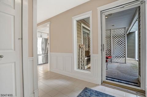 83 Hagerman Ct, Bridgewater, NJ 08807 photo 6