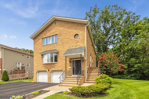 15 Daniel Ct, Saddle Brook, NJ 07663 photo 1