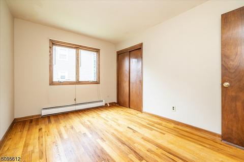 15 Daniel Ct, Saddle Brook, NJ 07663 photo 14