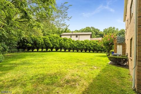 15 Daniel Ct, Saddle Brook, NJ 07663 photo 23