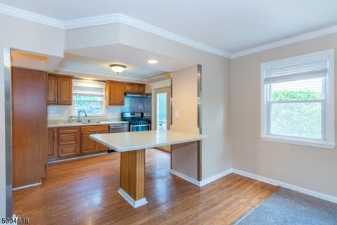 55 Doty Rd, Wanaque Boro, NJ 07420 photo 8