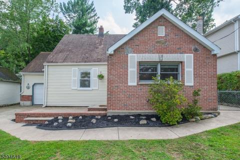 55 Doty Rd, Wanaque Boro, NJ 07420 photo 1