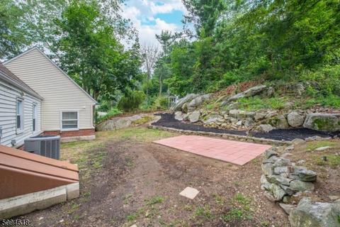 55 Doty Rd, Wanaque Boro, NJ 07420 photo 18