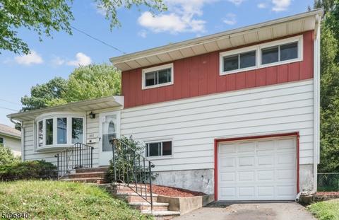 160 Perry St, Dover, NJ 07801 photo 1