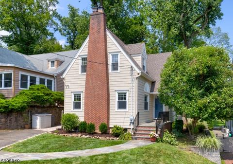 81 Maple St, Millburn, NJ 07041 photo 1