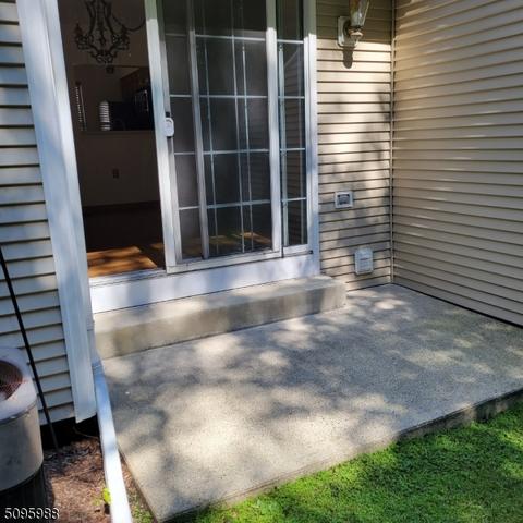 29 Rainier Ct, Hackettstown, NJ 07840 photo 8