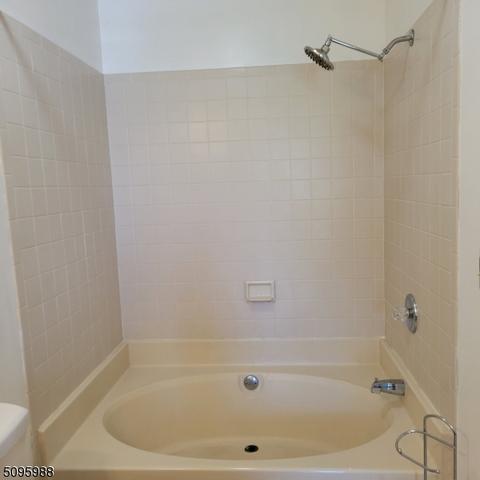 29 Rainier Ct, Hackettstown, NJ 07840 photo 14
