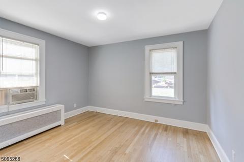 521 Parkside Rd, Plainfield, NJ 07060 photo 9