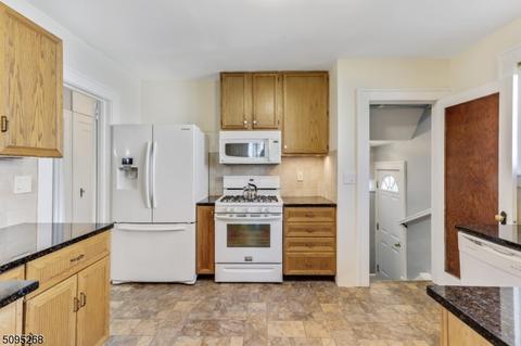 521 Parkside Rd, Plainfield, NJ 07060 photo 5