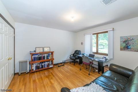 209 Webster Dr, Wayne, NJ 07470 photo 16