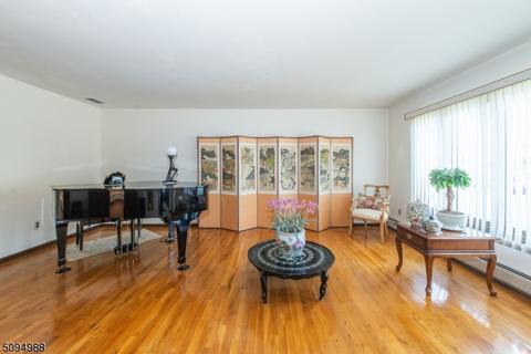 209 Webster Dr, Wayne, NJ 07470 photo 7