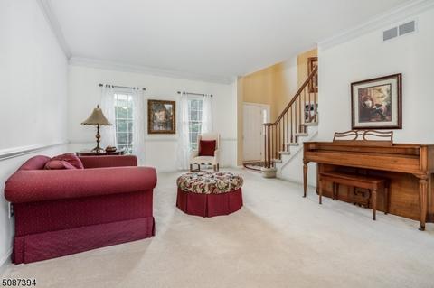 60 Circle Dr, Hampton, NJ 08827 photo 7