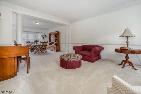 60 Circle Dr, Hampton, NJ 08827 photo 6